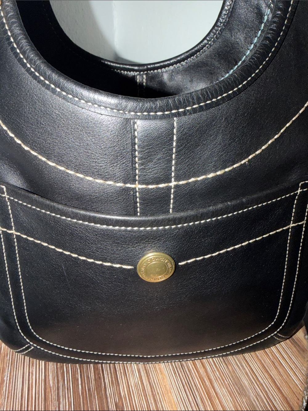 Coach Y2K ERGO LEGACY Black Leather Tote - Picture 3 of 15